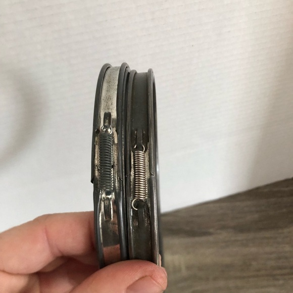 Vtg Metal and Cork Embroidery Hoops - Picture 3 of 10